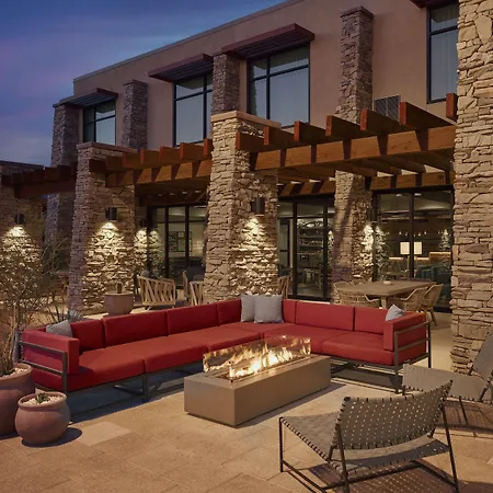 The Eddy Hotel Tucson, Tapestry Collection By Hilton
