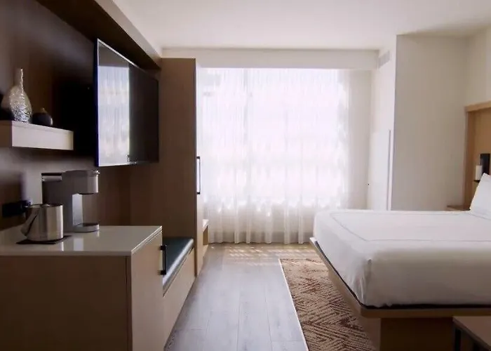 The Eddy Tucson, Tapestry Collection By Hilton